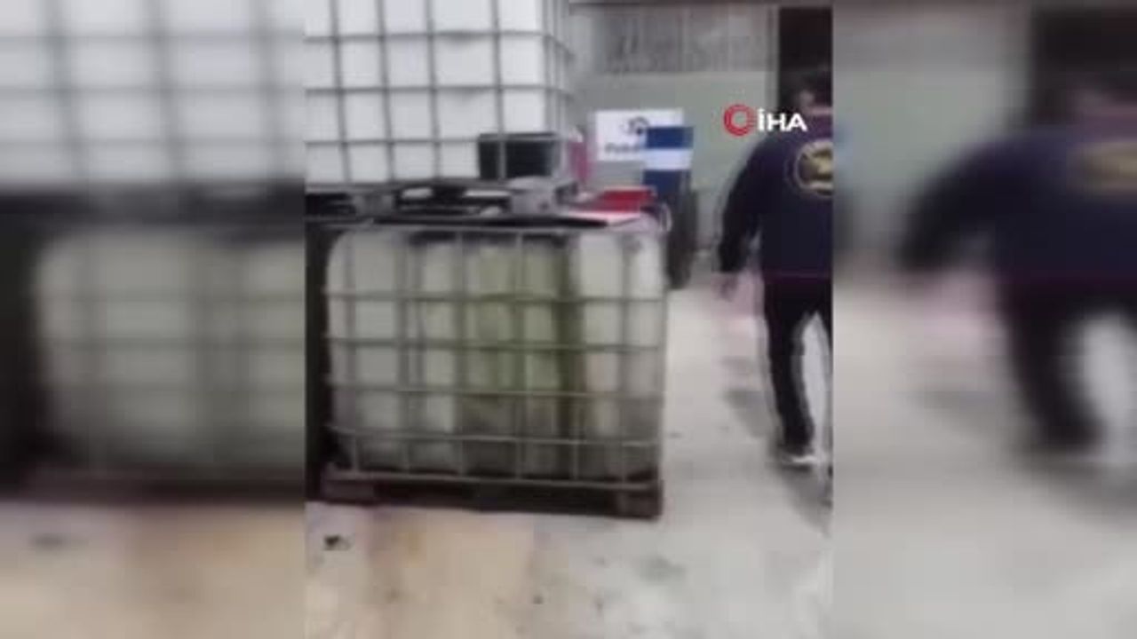 Ankara jandarmasının operasyonunda 20 milyon liralık kaçak akaryakıt ve sahte motor yağı ele geçirildi