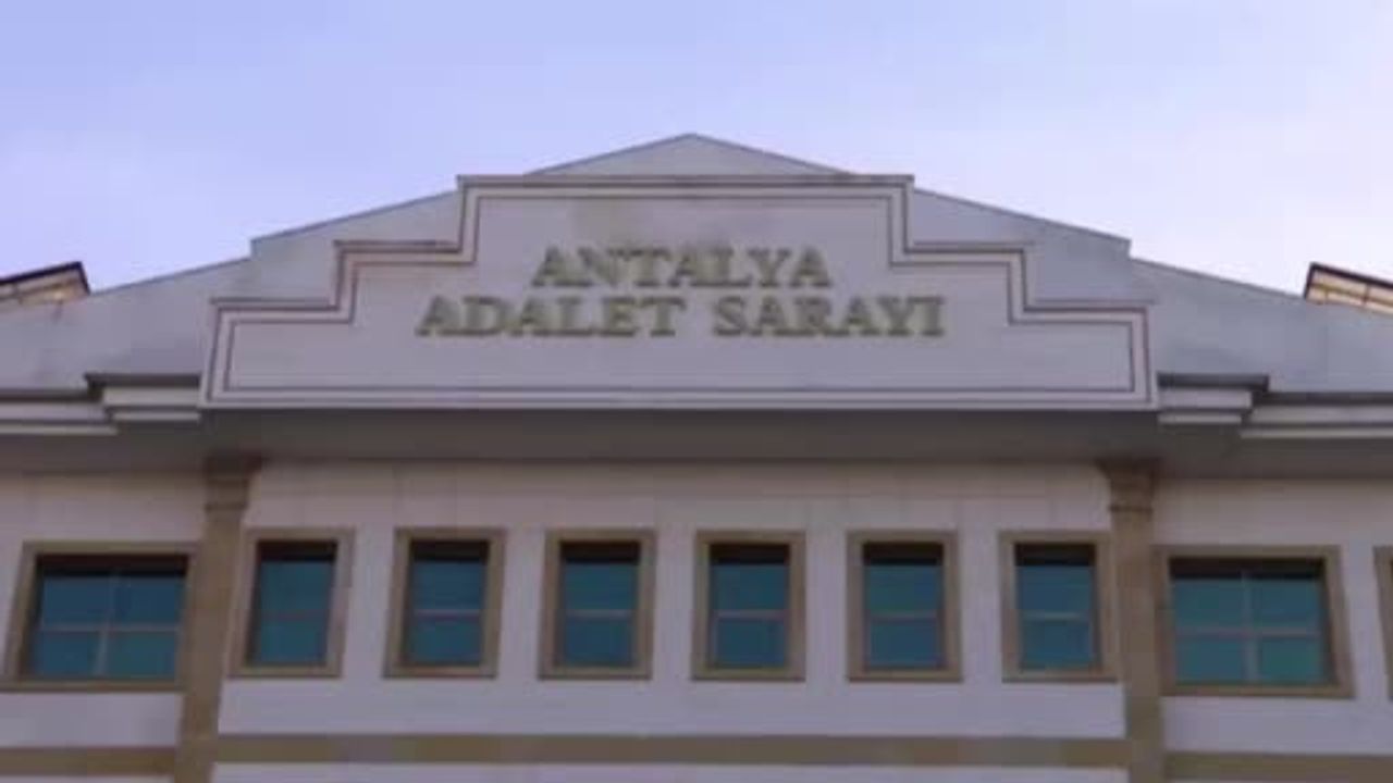 Antalya'da 15 adreste gerçekleştirilen 'Sokaklar Güvende' operasyonu sonuçlarını verdi