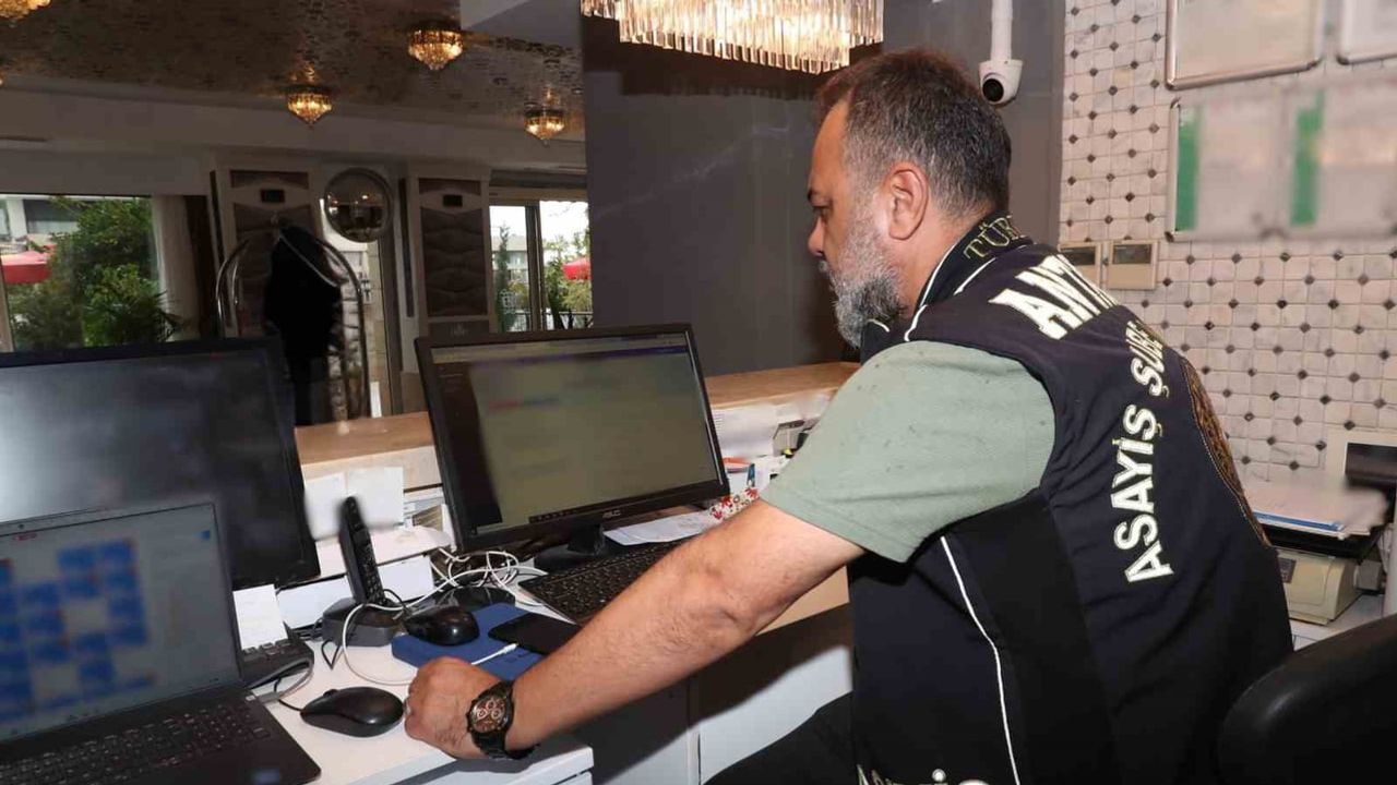 Antalya'da günübirlik konaklama ve araç kiralamada kapsamlı denetim