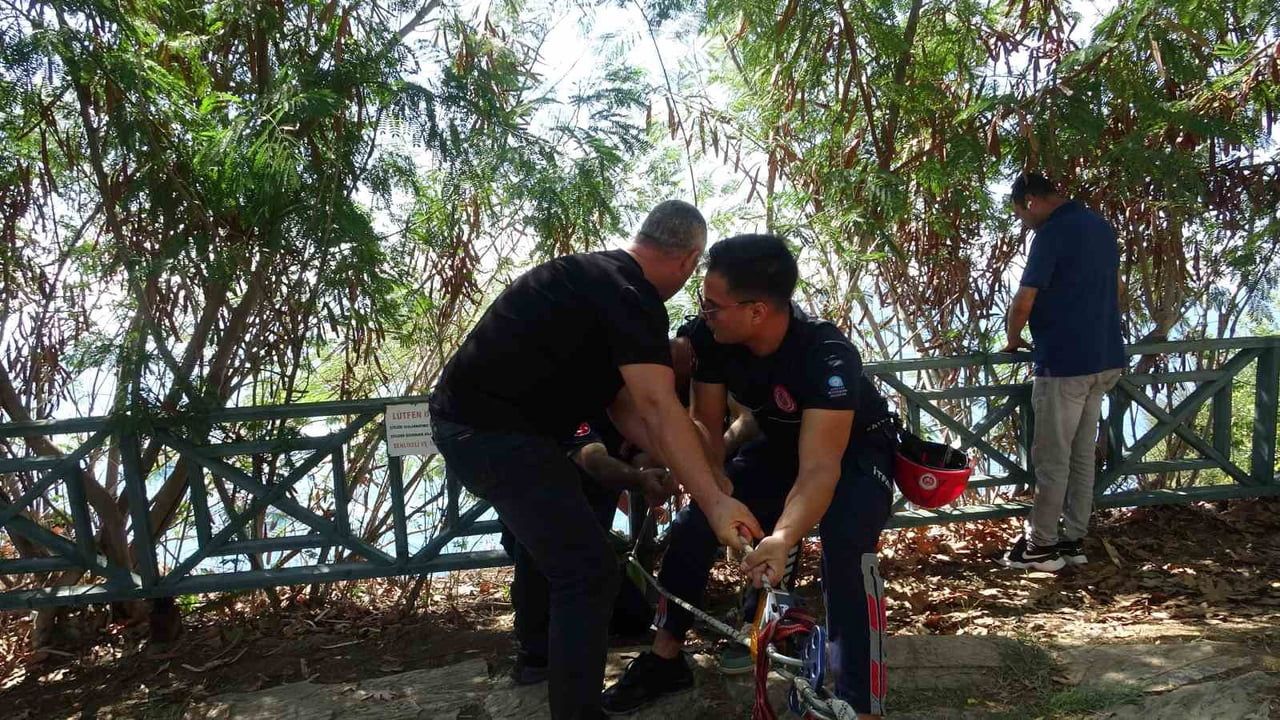Antalya'da güvenlik kameralarıyla izlenen kayıp kadın falezlerin dibinde bulundu