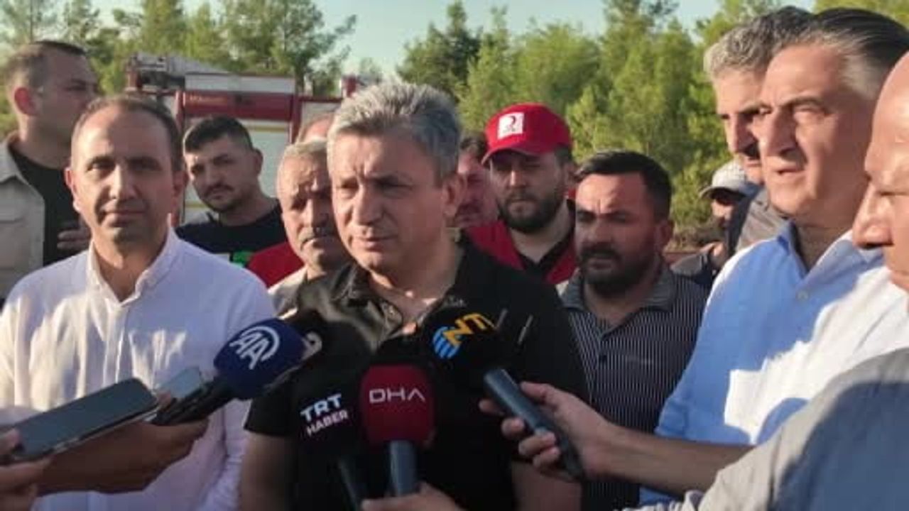 Antalya'da orman yangınlarında kısmi kontrol, risk sürüyor