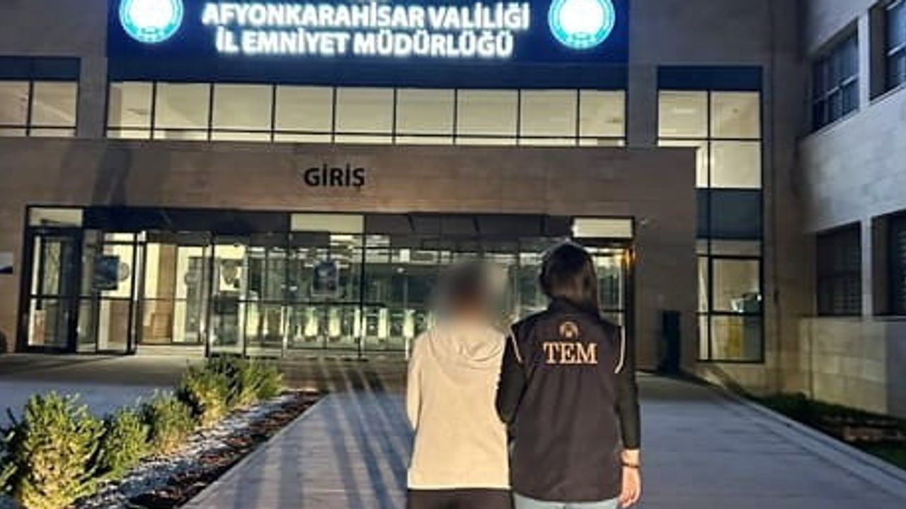 Aranan FETÖ sanığı kent merkezinde yakalandı