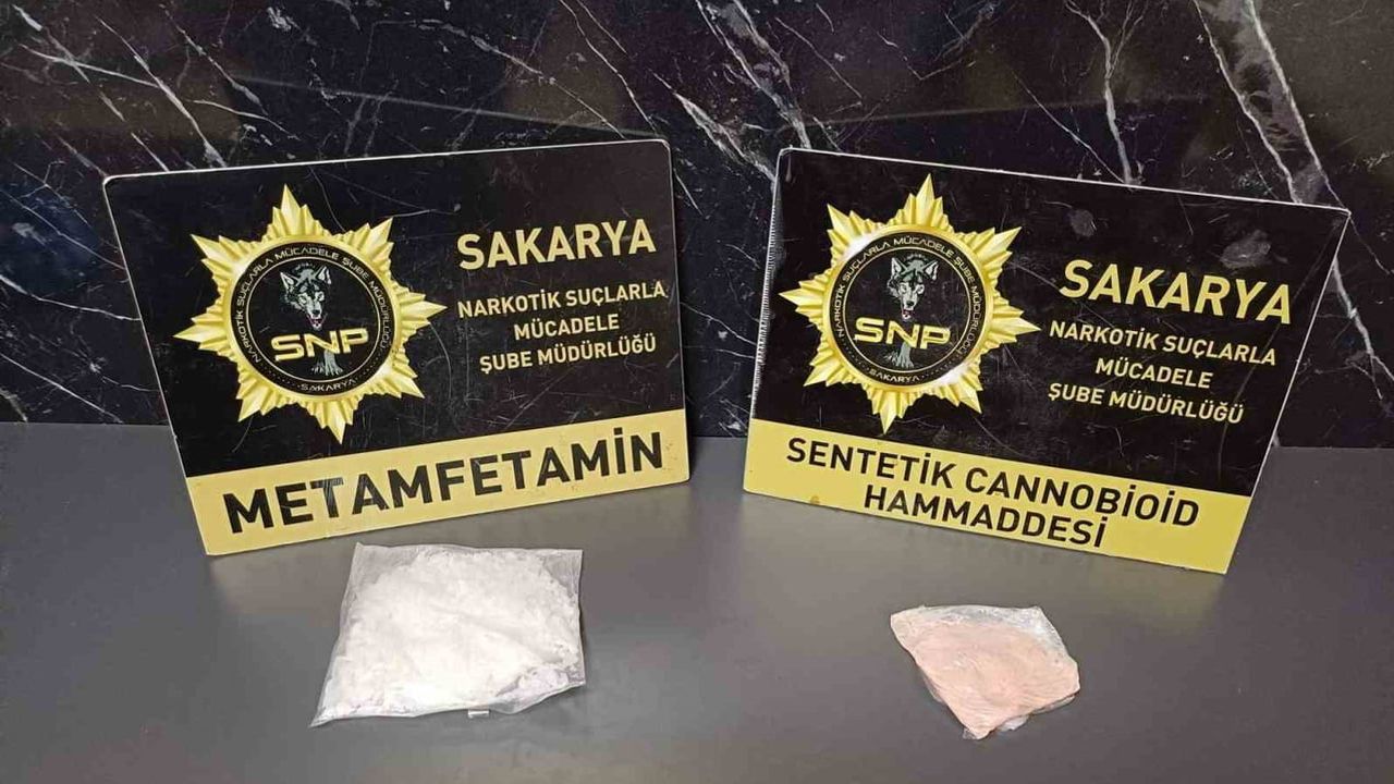 Arifiye gişelerinde yakalandılar: İstanbul'dan getirilen 111 kilo bonzai hammaddesi ele geçirildi