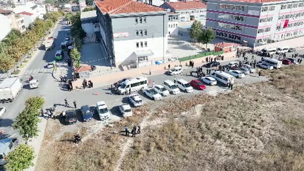 Arnavutköy'de dron destekli denetimlerle okul çevresi güvenliği güçlendiriliyor
