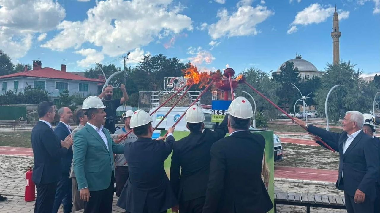 Arpalı'da kış öncesi sevinci: doğal gaz hizmete girdi