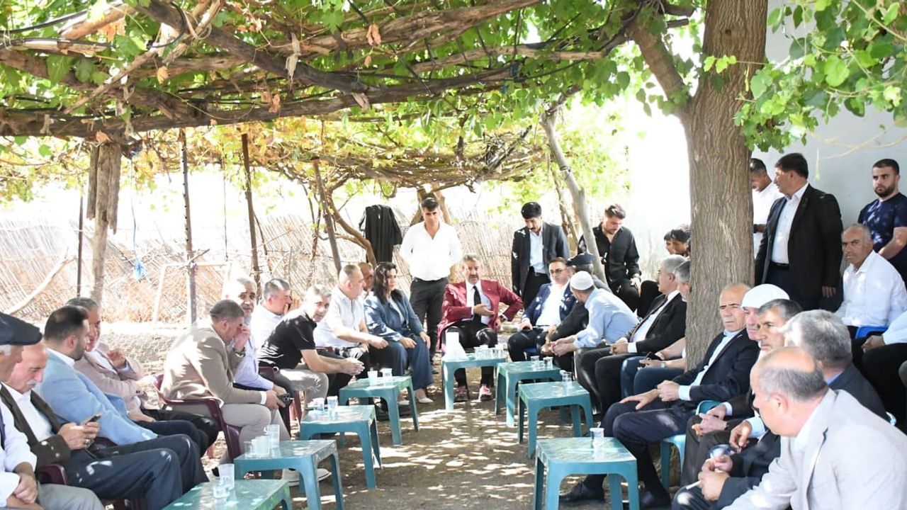 Arslan Tatar: Silopi köylerinde huzur ve taleplerin nabzını tuttu