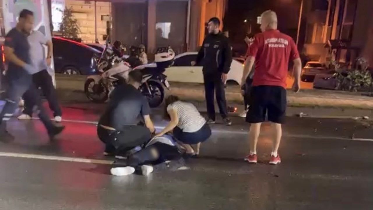 Atakum'da iki motosiklet çarpıştı: 22 yaşındaki kadın hayatını kaybetti