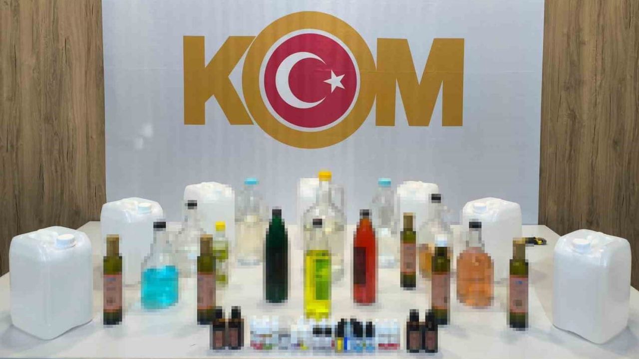Atakum’da kaçak içki operasyonunda 35 litre etil alkol ve üretim kitleri ele geçirildi