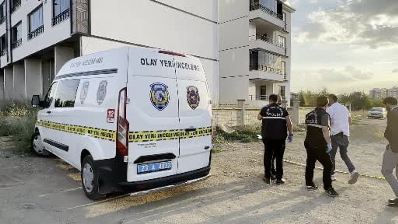 Ataşehir'de sokağa sıçrayan tartışma silahlı kavgaya dönüştü