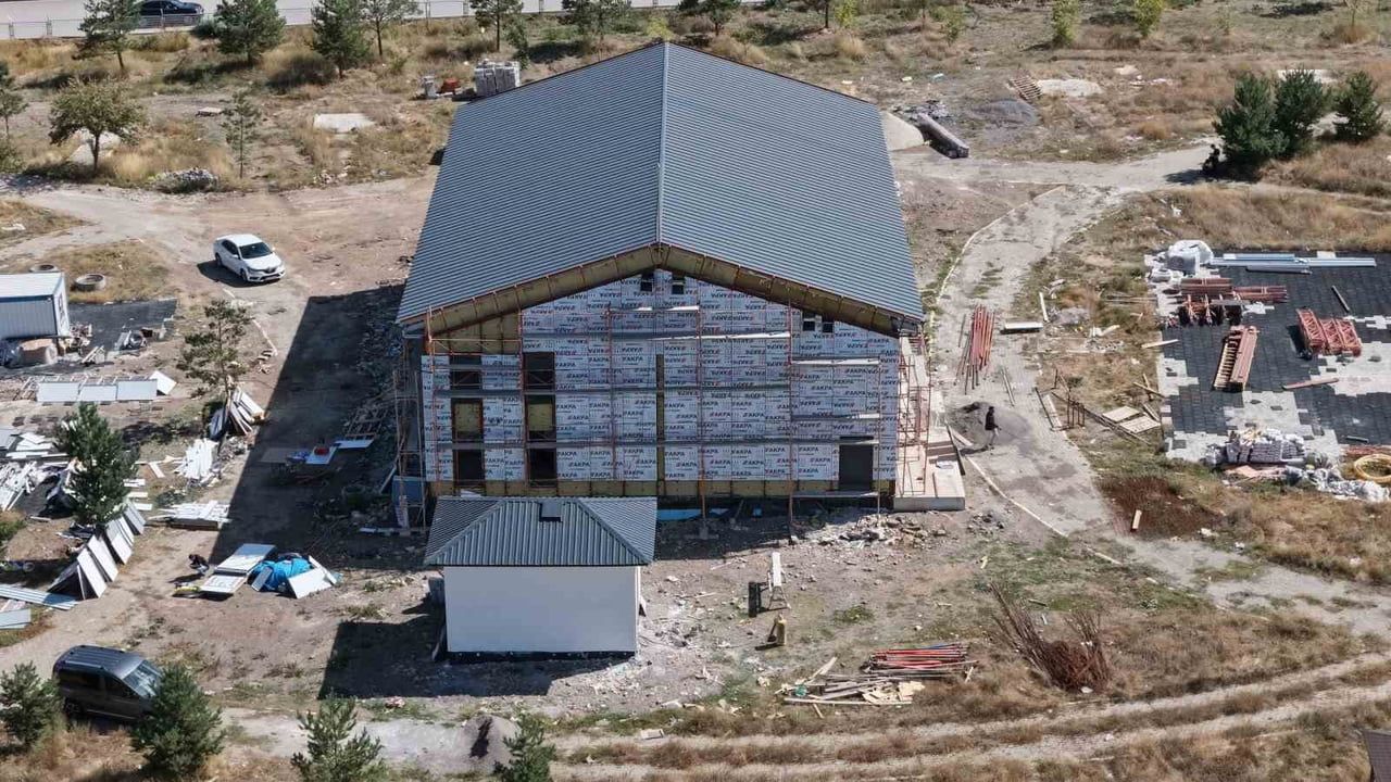 Atatürk Üniversitesi'nde gençlere özel millî teknoloji üretim merkezi son rötuşlarda