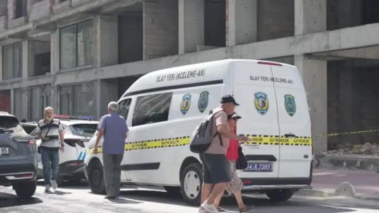 Avcılar'da inşaattan gelen koku ölüm gerçeğini ortaya çıkardı