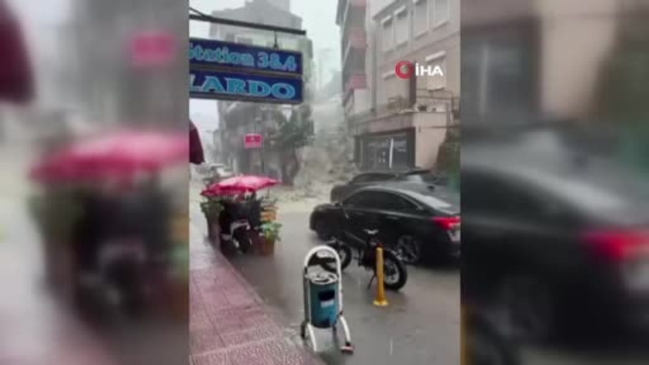 Ayancık'ta sağanak cadde ve sokakları suyla doldurdu