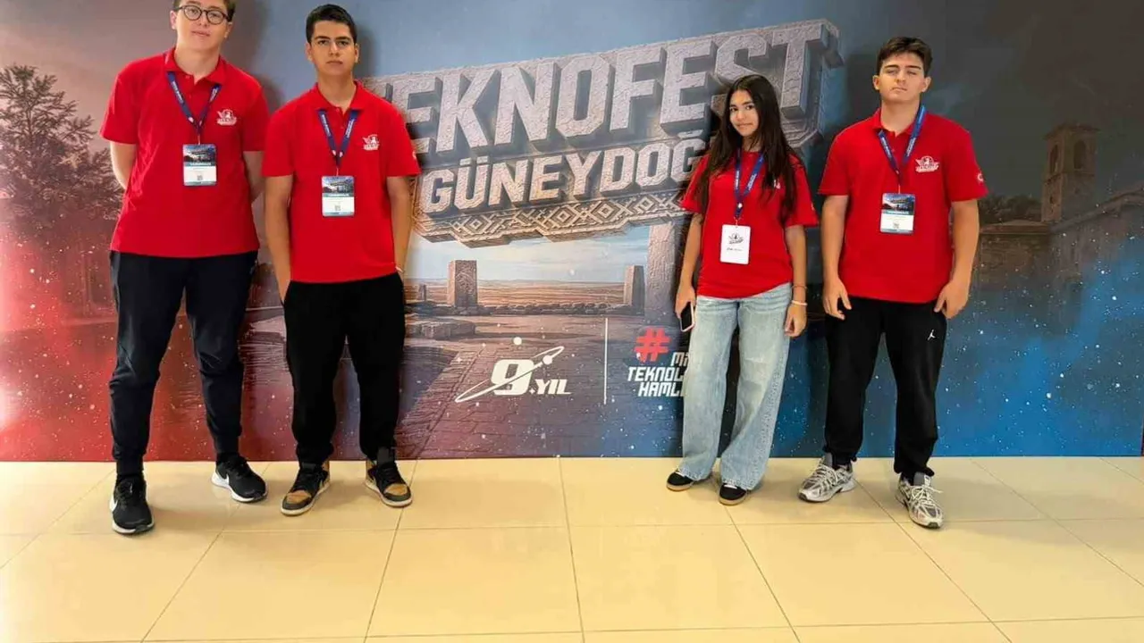 Aydın Lisesi öğrencileri RitimAI ile TEKNOFEST finaline yükseldi