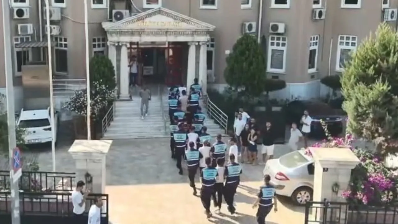 Aydın merkezli üç ilçede 623 milyonluk yasa dışı bahis ağı çökertildi