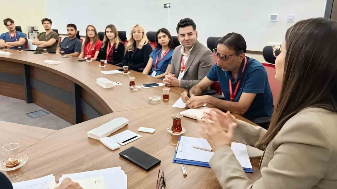 Aydın Şehir Hastanesi acil serviste hizmet sunumu ve süreçleri yeniden ele aldı