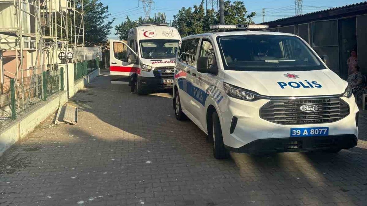 Babaeski'de yalnız yaşayan 72 yaşındaki kişinin evinde yaşamını yitirdiği belirlendi
