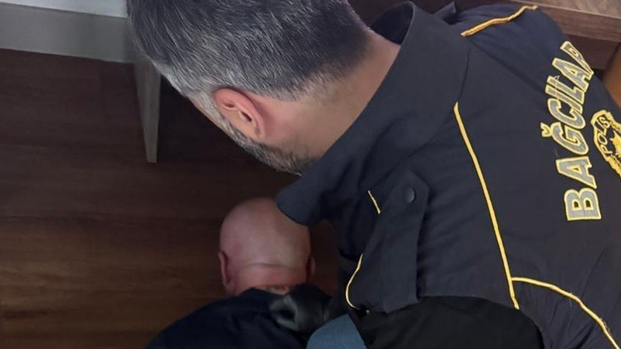 Bağcılar’da operasyon: çeşitli suçlardan aranan ve hükümlü şahıslar yakalandı