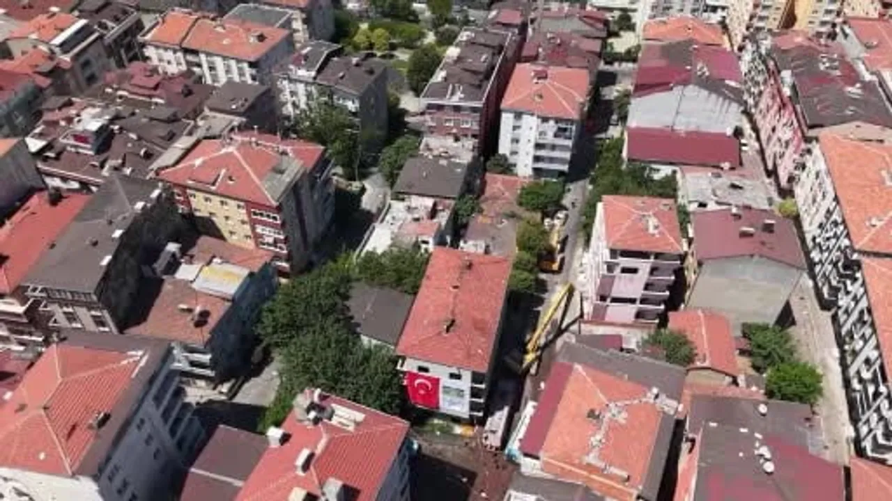 Bahçelievler'de dijital dönüşümle 51 bin bağımsız birim yenilendi