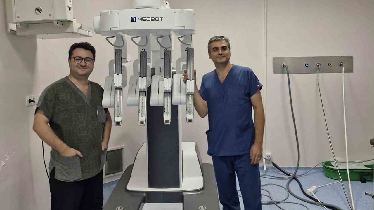 Balıkesir Üniversitesi Hastanesi ileri teknolojiyle cerrahide bölgesel erişimi güçlendiriyor