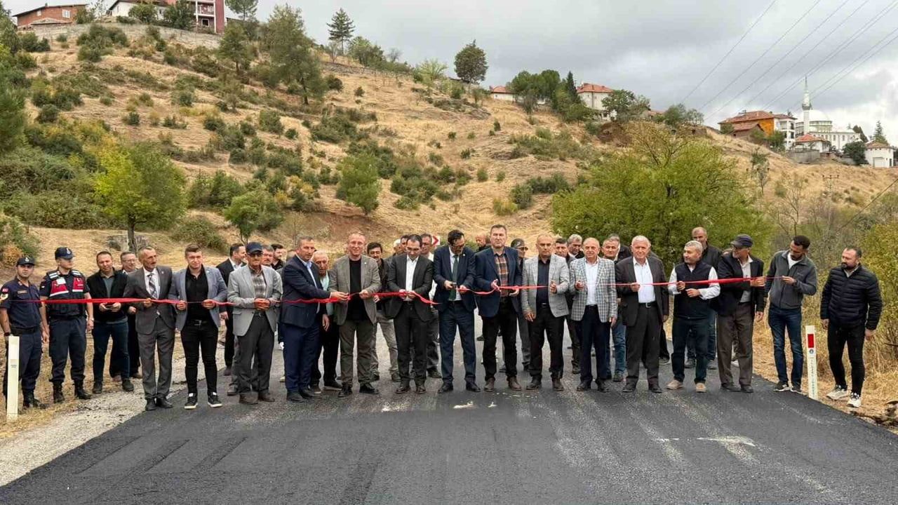Balıköy’de ulaşım atağı: Değirmisaz bağlantısına asfalt çalışması yolda