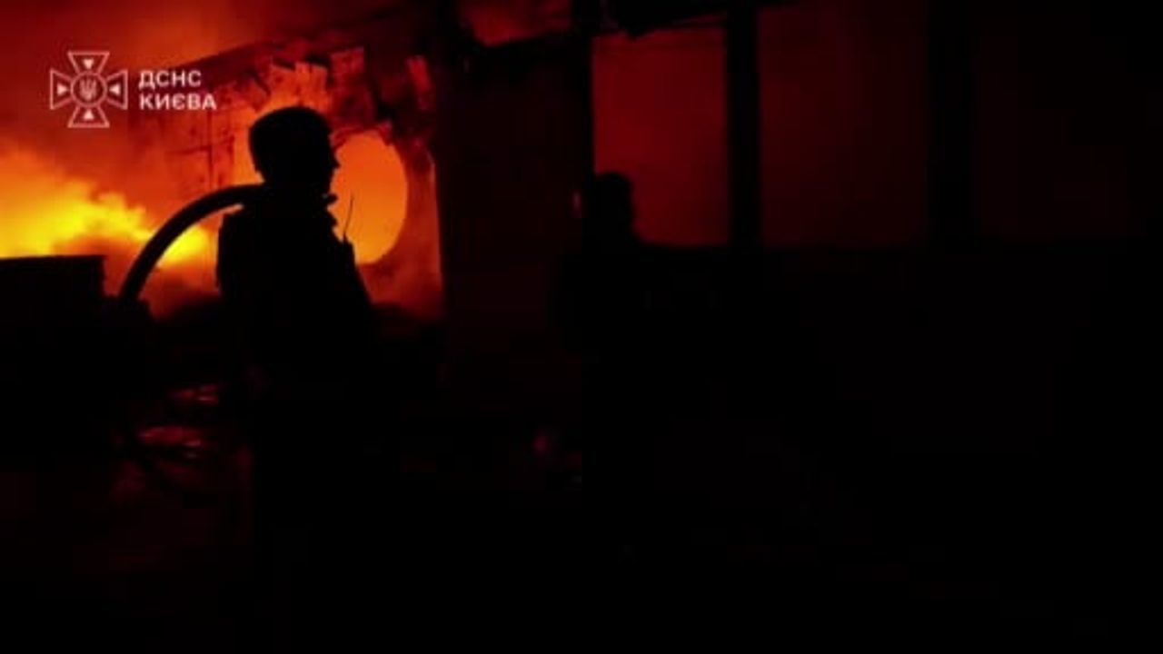 Barış görüşmeleri sonrası Kiev’e yeniden saldırı: 2 ölü, 10 yaralı