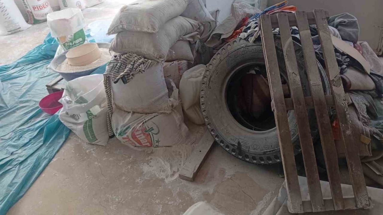Bartın'da satışa hazırlanmış 7.5 ton bozulmuş un piyasadan toplandı