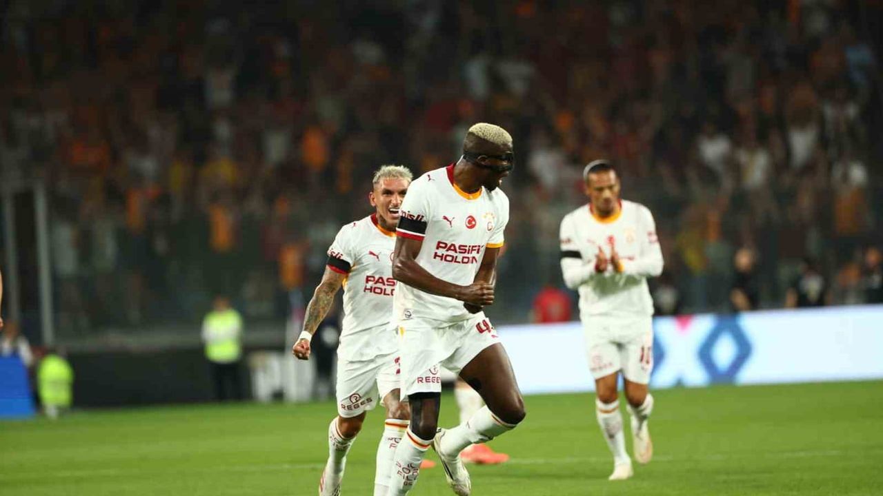 Başakşehir’de ilk yarı: Galatasaray Osimhen'in golüyle 1-0 önde