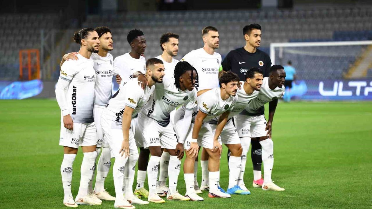 Başakşehir erken golle önde: Gençlerbirliği eşitliği arıyor