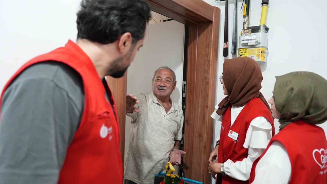 Başiskele gönül bağı ekiplerinden Kıbrıs gazilerine vefa ziyareti