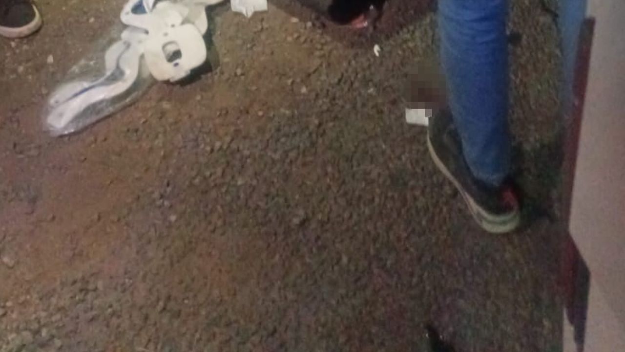 Başkale'de Örmetaş mevkiinde minibüs devrildi: 2'si çocuk, 9 yaralı