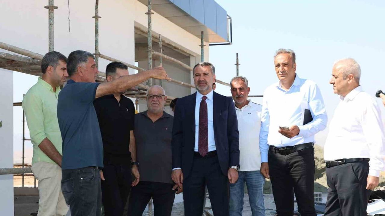 Başkan Şerifoğulları kenti yeşile ve modern yaşama taşıyan projeleri inceledi