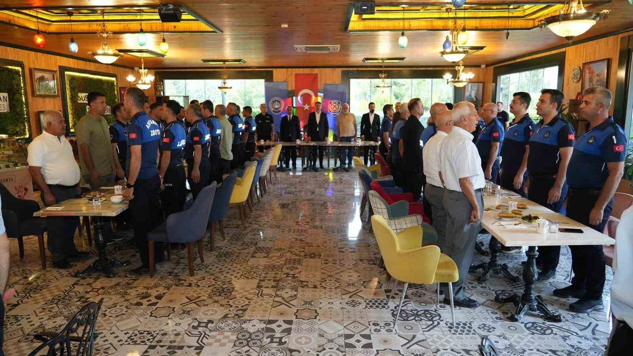 Başkan Tutdere'den zabıta ekibine teşekkür ve plaket