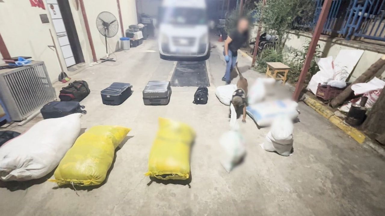 Batman’da 7 kilo 400 gram skunk ele geçirildi, iki kişi tutuklandı