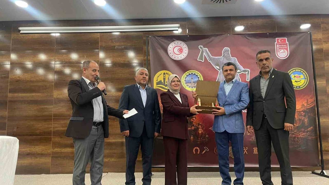 Bayburt'ta gençlere ahiliğin değerleri aktarıldı
