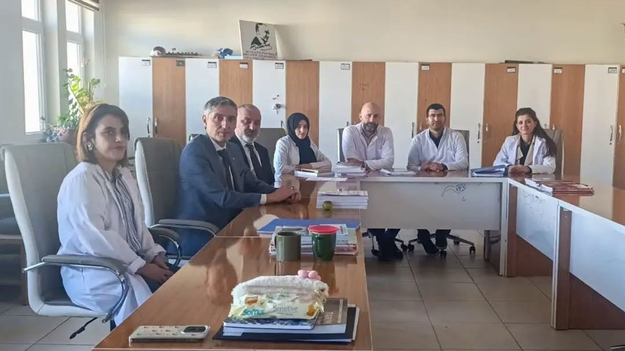 Bayburt'ta okullarda yeni dönem hazırlıkları: Ömer Faruk Kahraman değerlendirdi