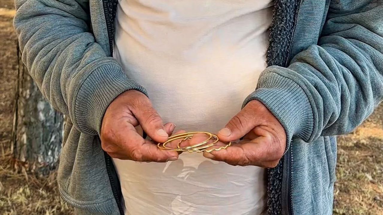 Beş aylık umut, üç bileziğin geri dönüşü