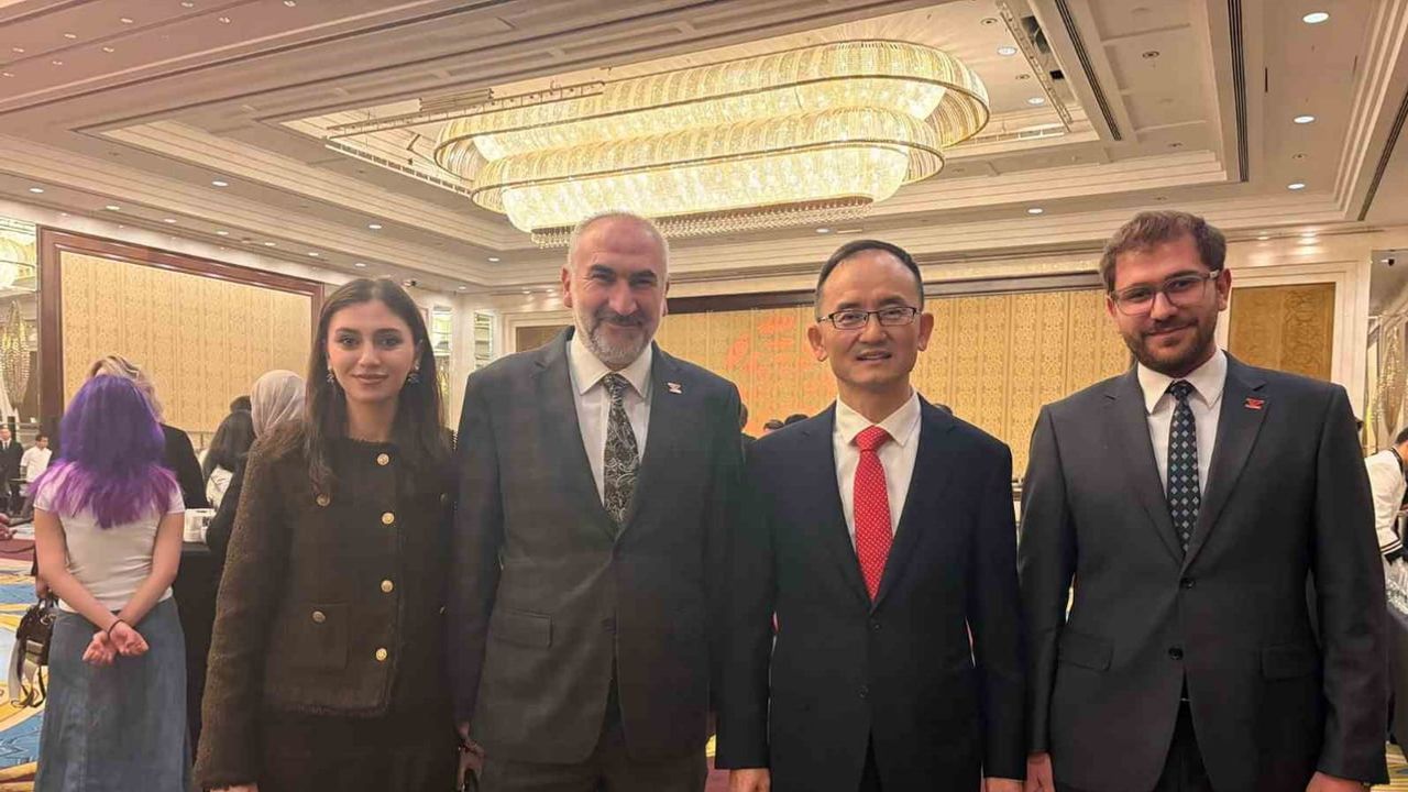 Beşer, Ankara'da Çin resepsiyonunda diplomasi köprüleri kurdu