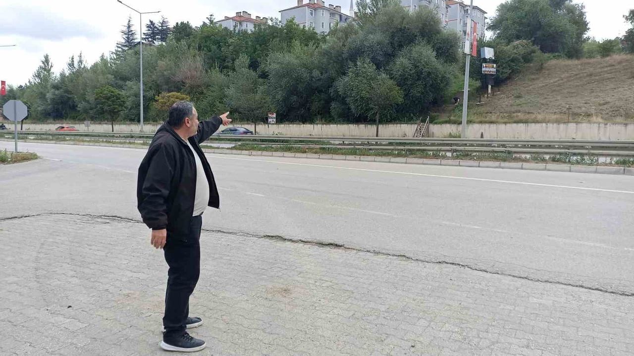 Beyazkent sitesine üst geçit sözü Havza'da memnuniyet yarattı