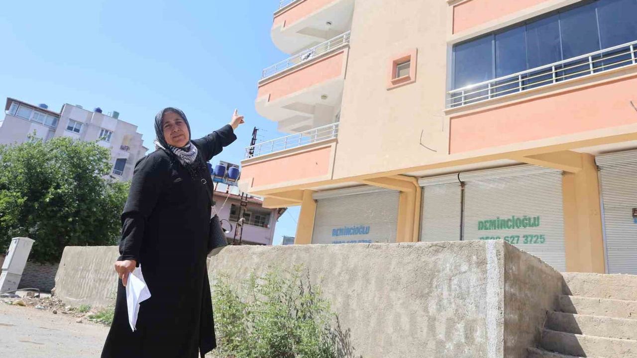 biber tarlasında biriktirdiği parayla ev hayali iki kez boşa çıktı