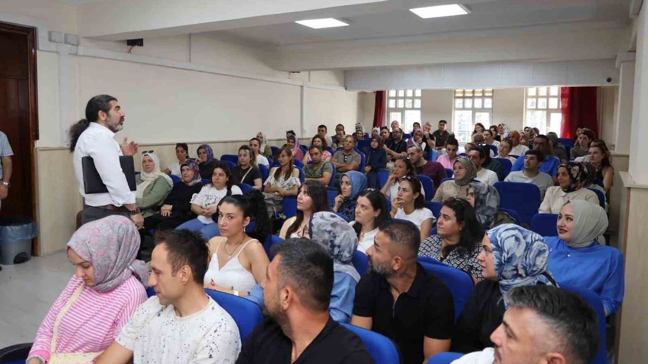 Bilecik’te aile-okul iş birliğini güçlendiren maarif eğitimi