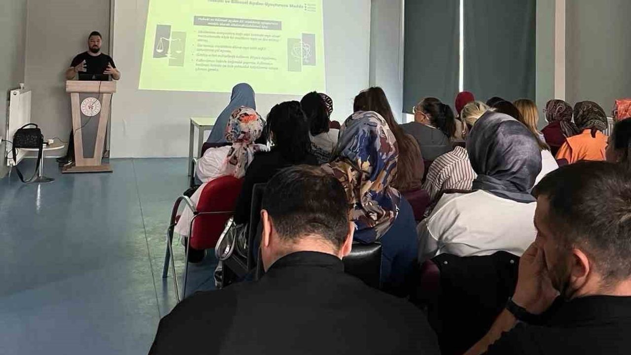 Bilecik'te özel güvenlik görevlilerine narkotik farkındalık eğitimi