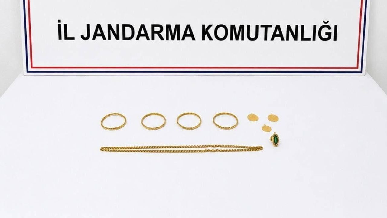 Birecik'te kuyumcuda suçüstü: çalınan ziynet eşyaları sahibine teslim edildi
