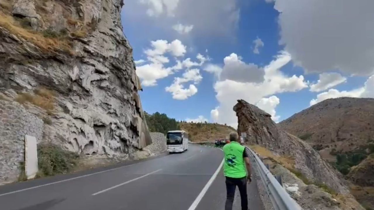 Bisikletçiler Deliklitaş'ı gündeme taşıdı: kent hafızasına yatırım çağrısı
