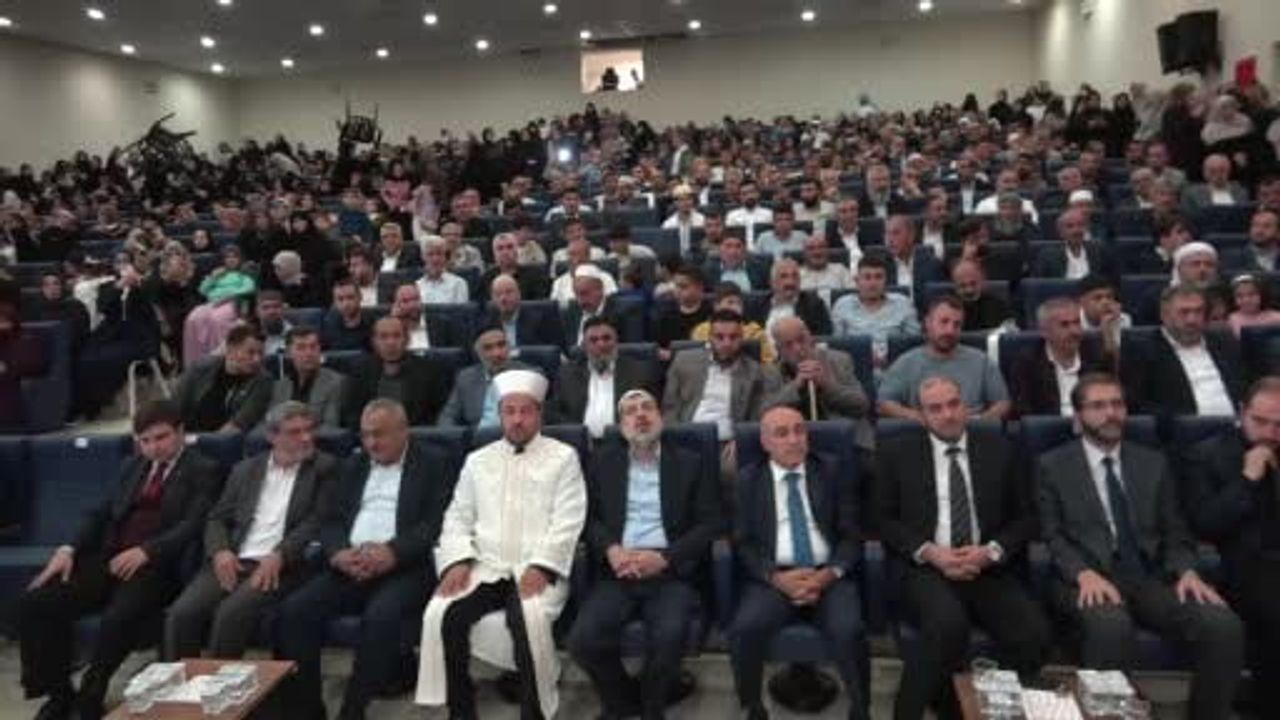 Bitlis'in manevi mirasına 86 yeni hafize katıldı
