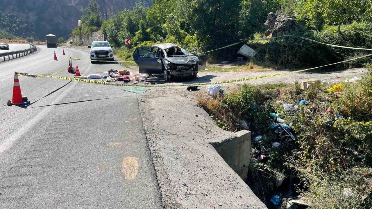 Bitlis'te tek taraflı kaza: 10 yaşındaki Yekta Aktaş hayatını kaybetti, üç ağır yaralı