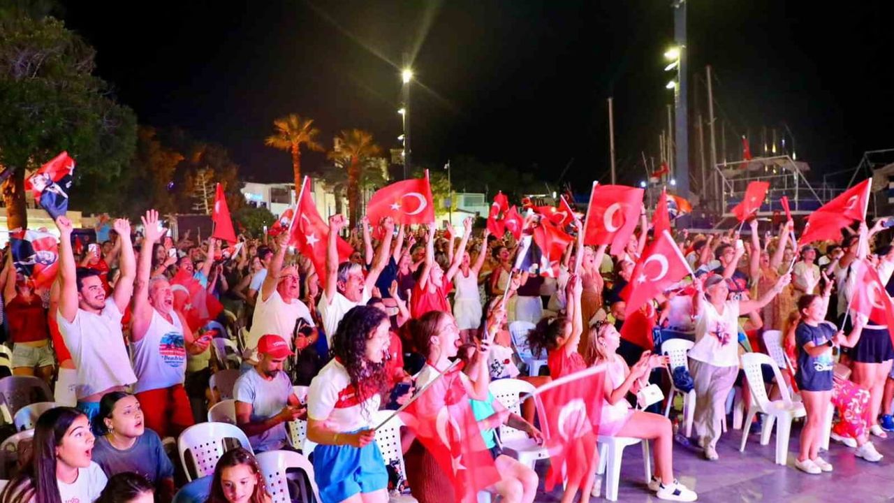 Bodrum’da meydanları coşturan zafer: Filenin Sultanları Avrupa şampiyonu