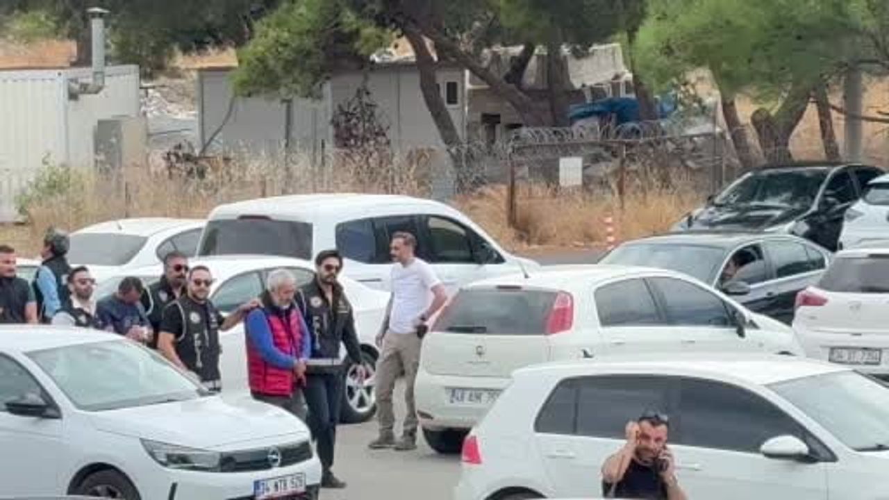 Bodrum'da Sokaklar Güvende operasyonunda silah ve senetlerle ilişkilendirilen 8 şüpheli adliyede