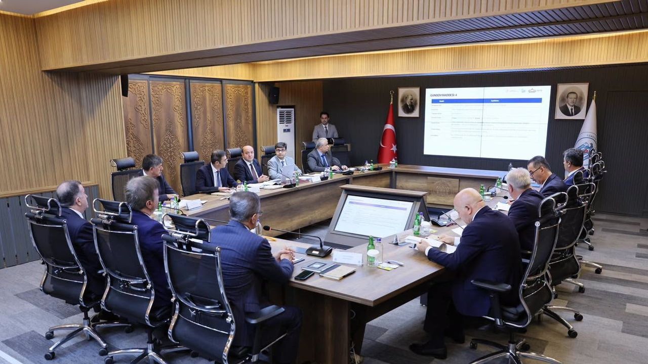 Bölgesel kalkınma gündemi Erzincan'da: KUDAKA 166. yönetim kurulu toplandı