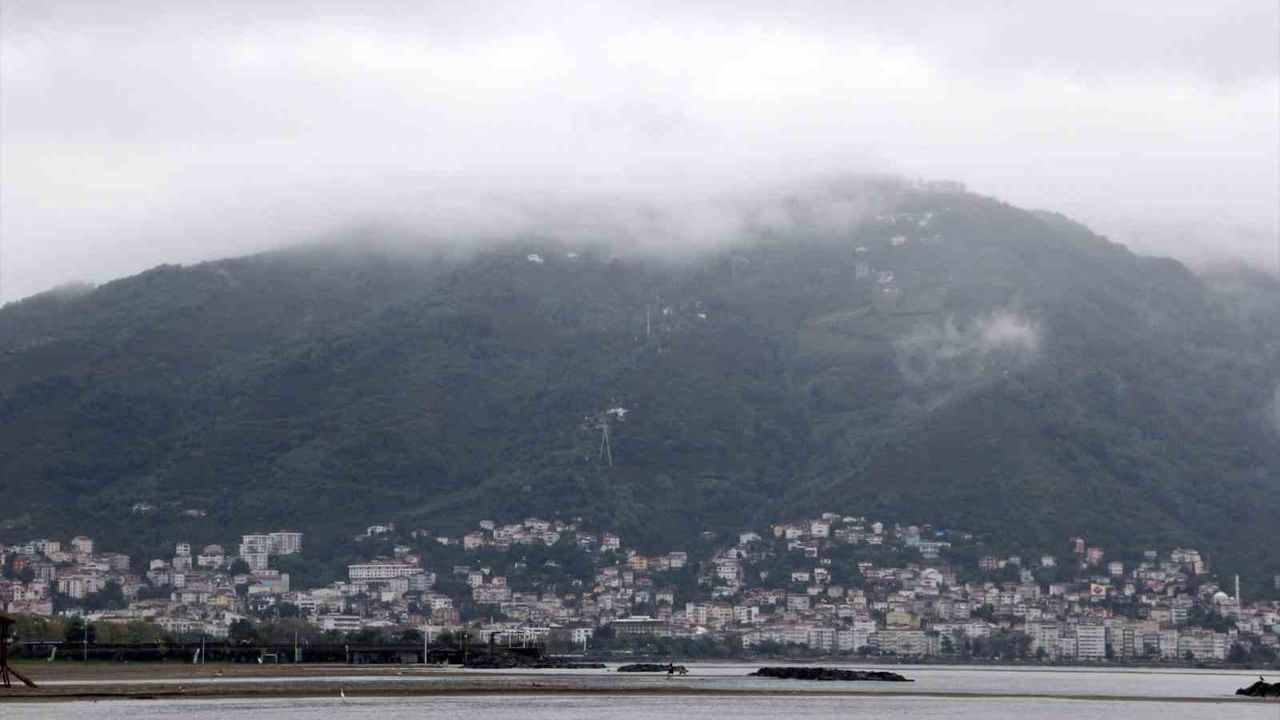 Boztepe'de sis bulutlarının dansı
