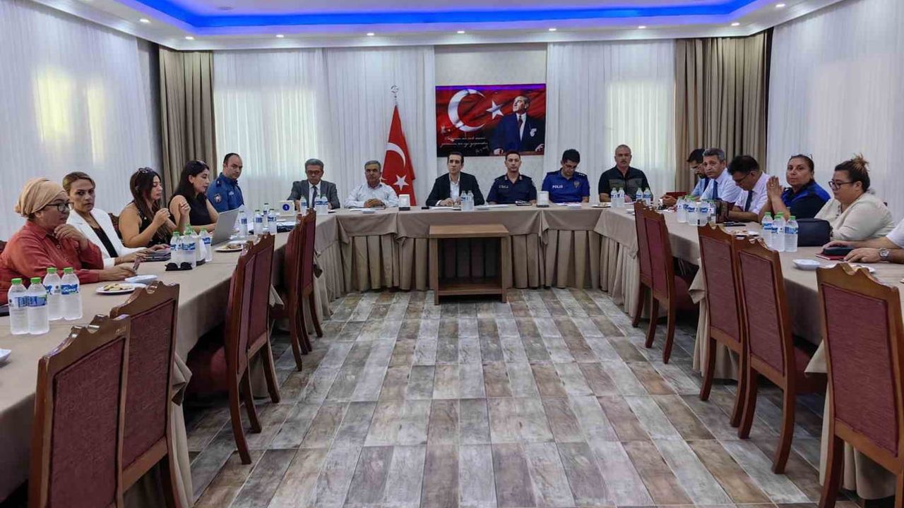 Bozyazı'da okul çevresi güvenliği için kurumlar arası önlemler değerlendirildi